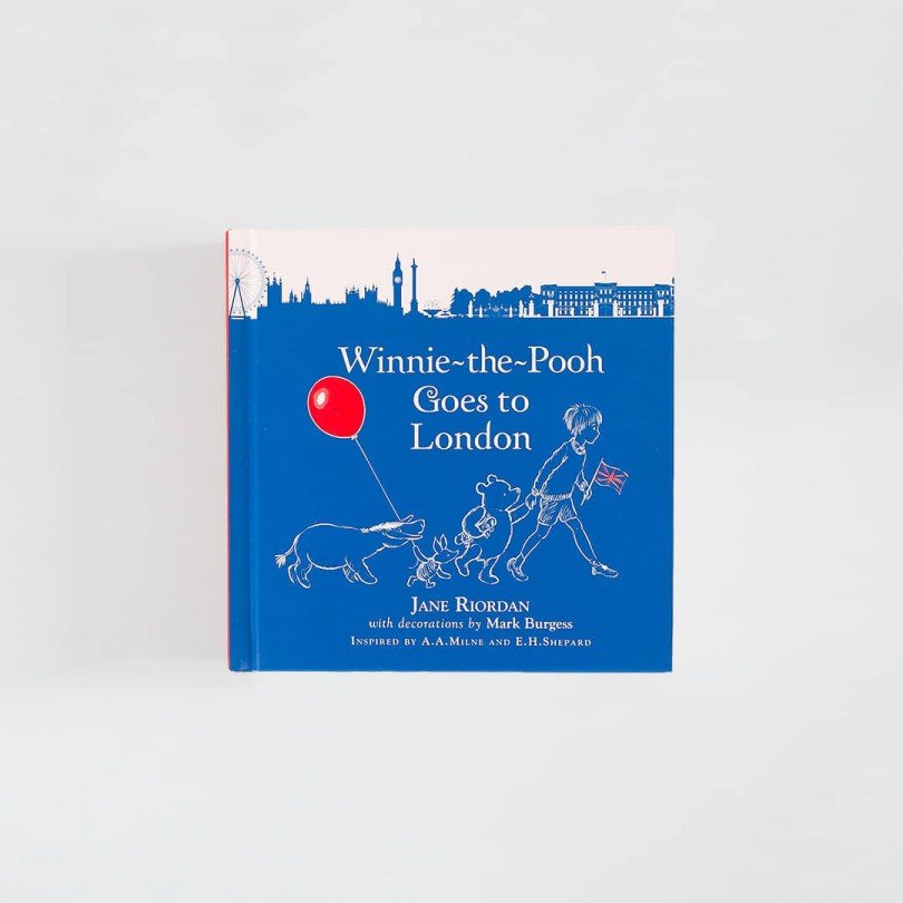 Winnie-the-Pooh Goes To London · Jane Riordan (Egmont Books)